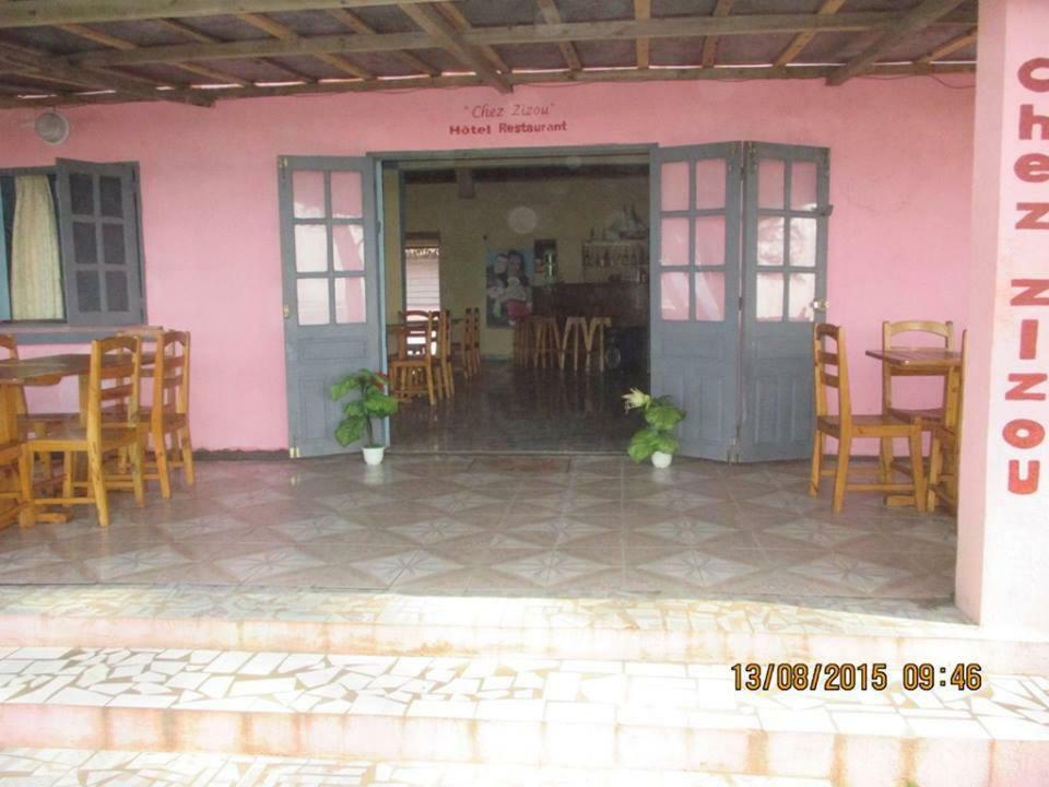 Hotel Chez Zizou Manakara Exterior foto